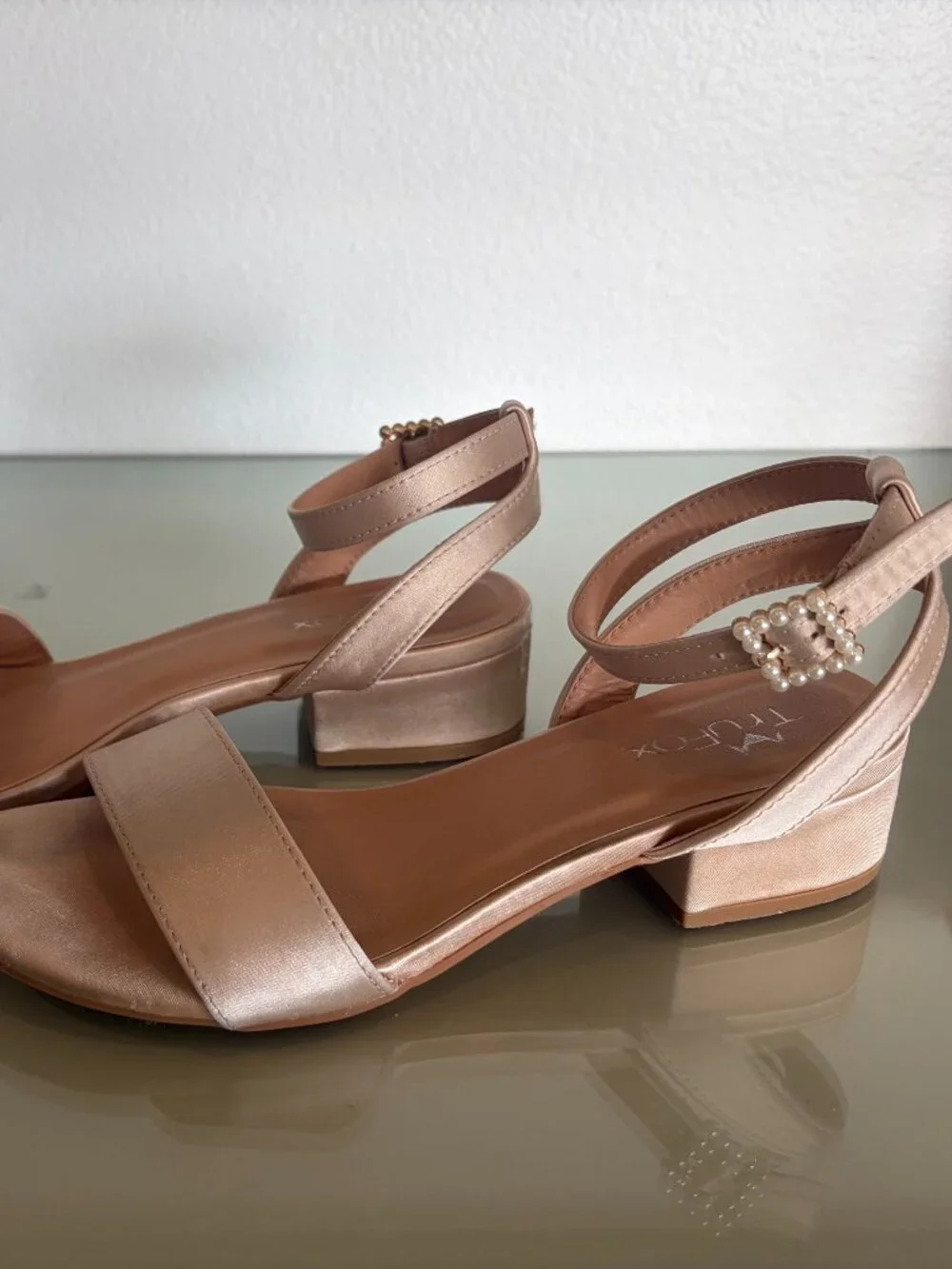 TruFox Girls 6 Blush Satin Pearl Block Heel Sandals Flower Girl Wedding Shoes